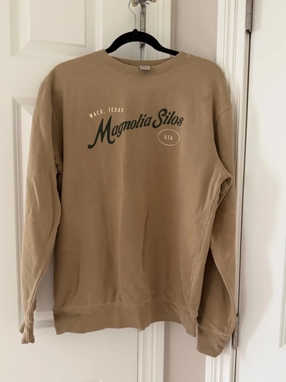 Magnolia Women’s Crewneck Sweatshirt - Picture 1 of 3